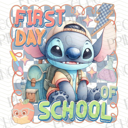 BTSG 222 - BLUE ALIEN FIRST DAY OF SCHOOL SITTING