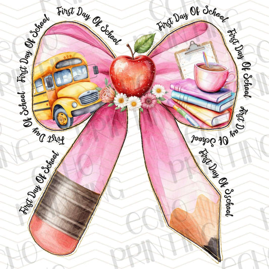 TCHR 324 – PINK PENCIL WREATH APPLE HEART