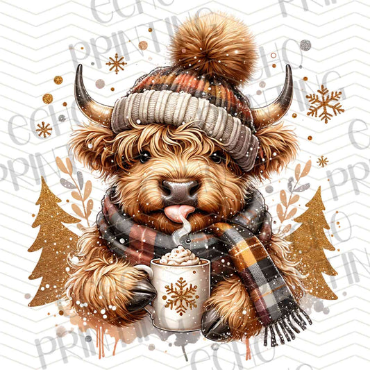 WNXM 517 – CHRISTMAS HIGHLAND COW WITH HAT